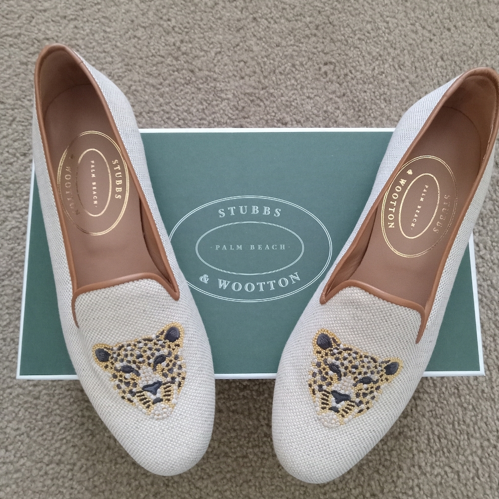 Women's shoes